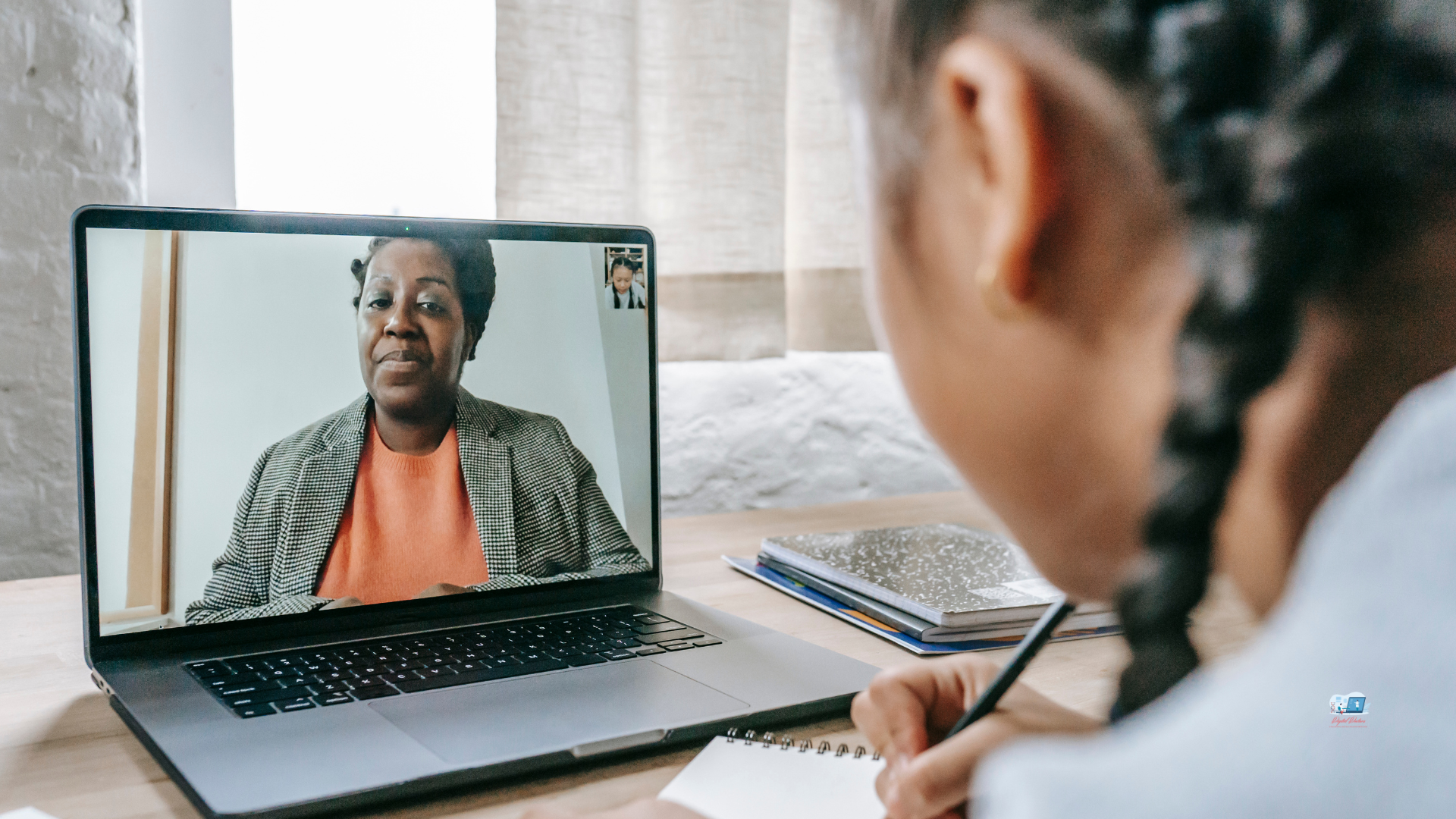 The Rise of Virtual Medical Tutors: A Growing Career Path in Digital Healthcare